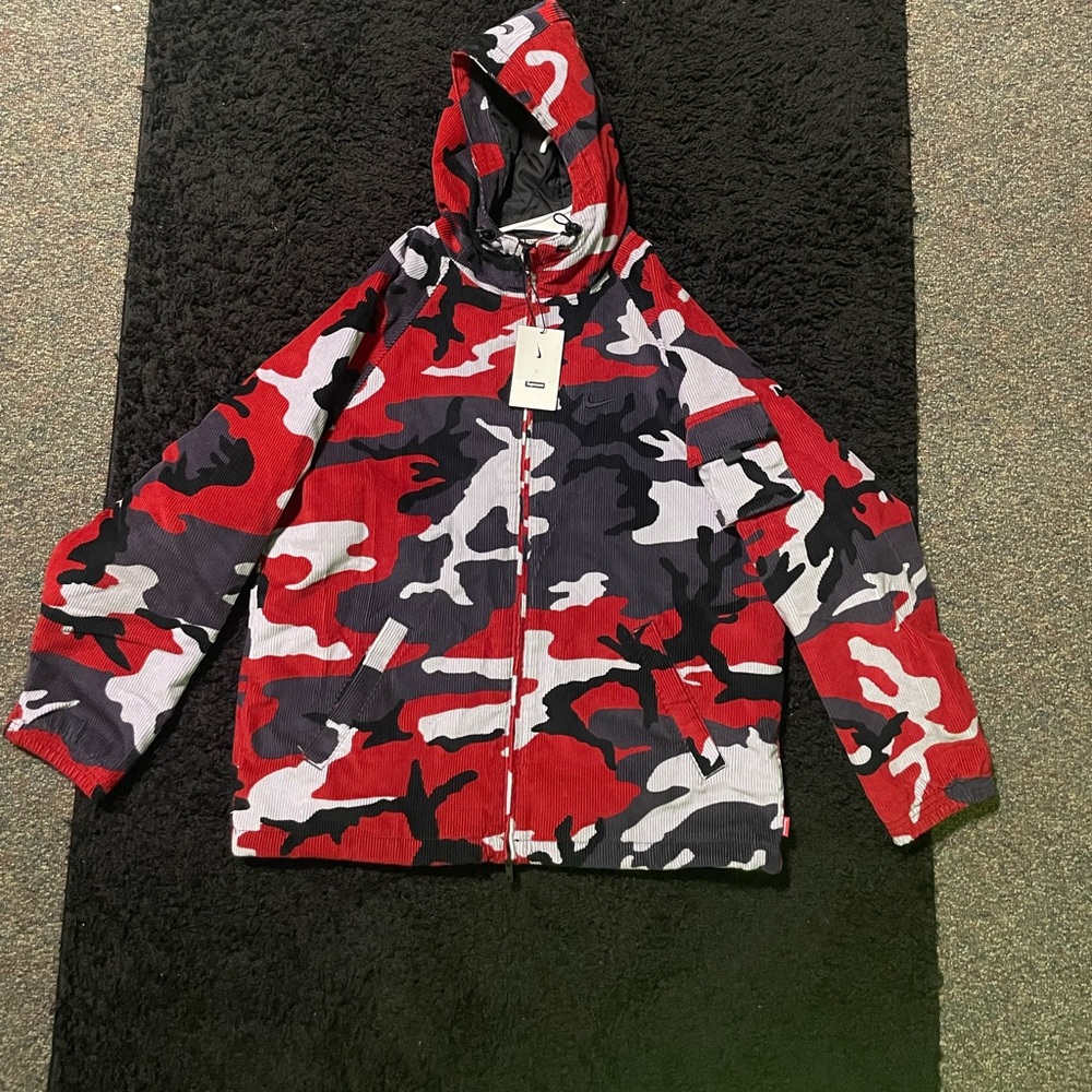 Supreme x Nike Arc Corduroy Suit SS22